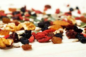 alimenti antiossidanti, cibi antiossidanti, semi oleosi, frutta secca, cibi per la pelle, salute della pelle